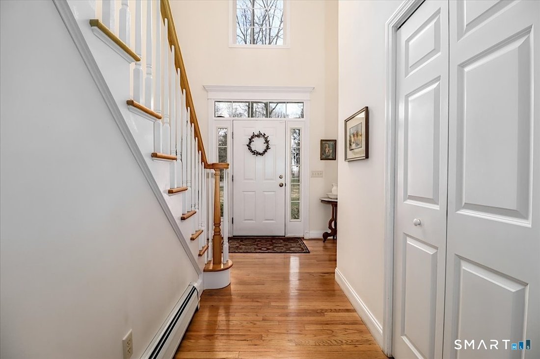 House in Newtown, Connecticut, United States 4 - 17714518