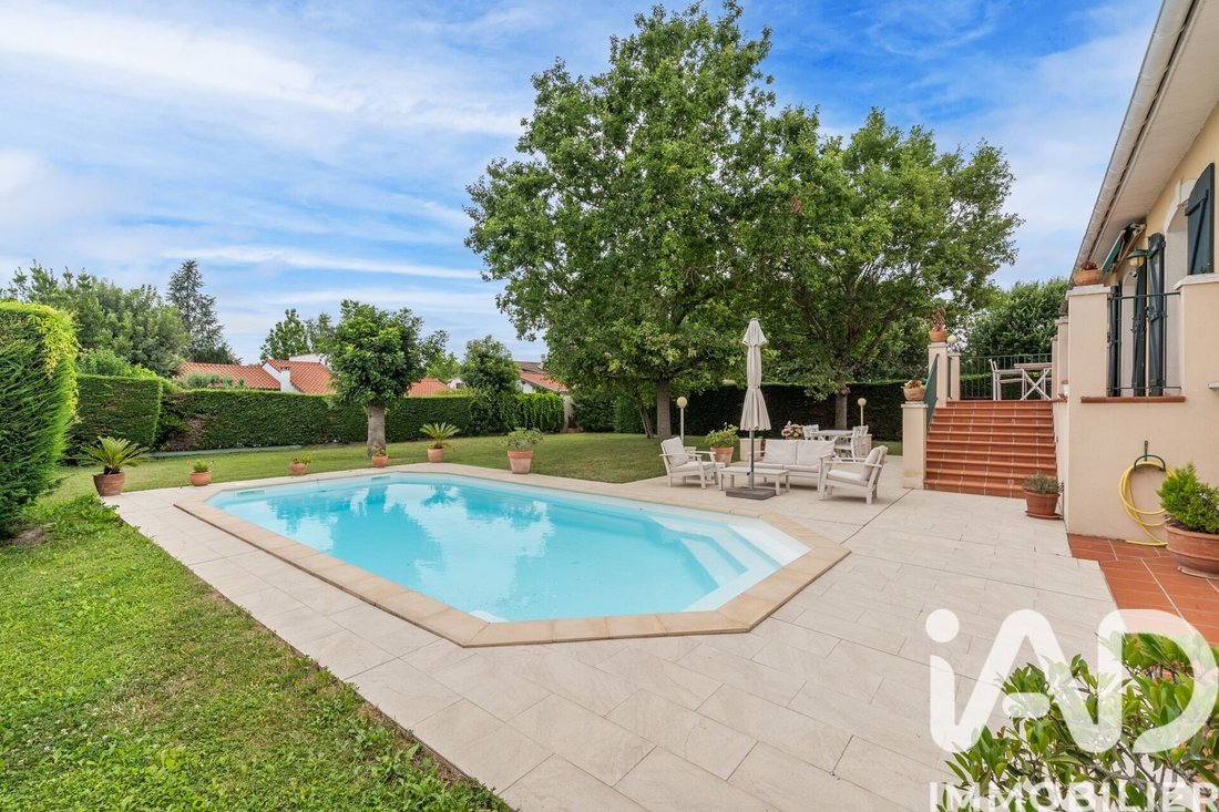 Casa en Monestie-Birazel, Plaisance-du-Touch, Francia 1 - 17713726