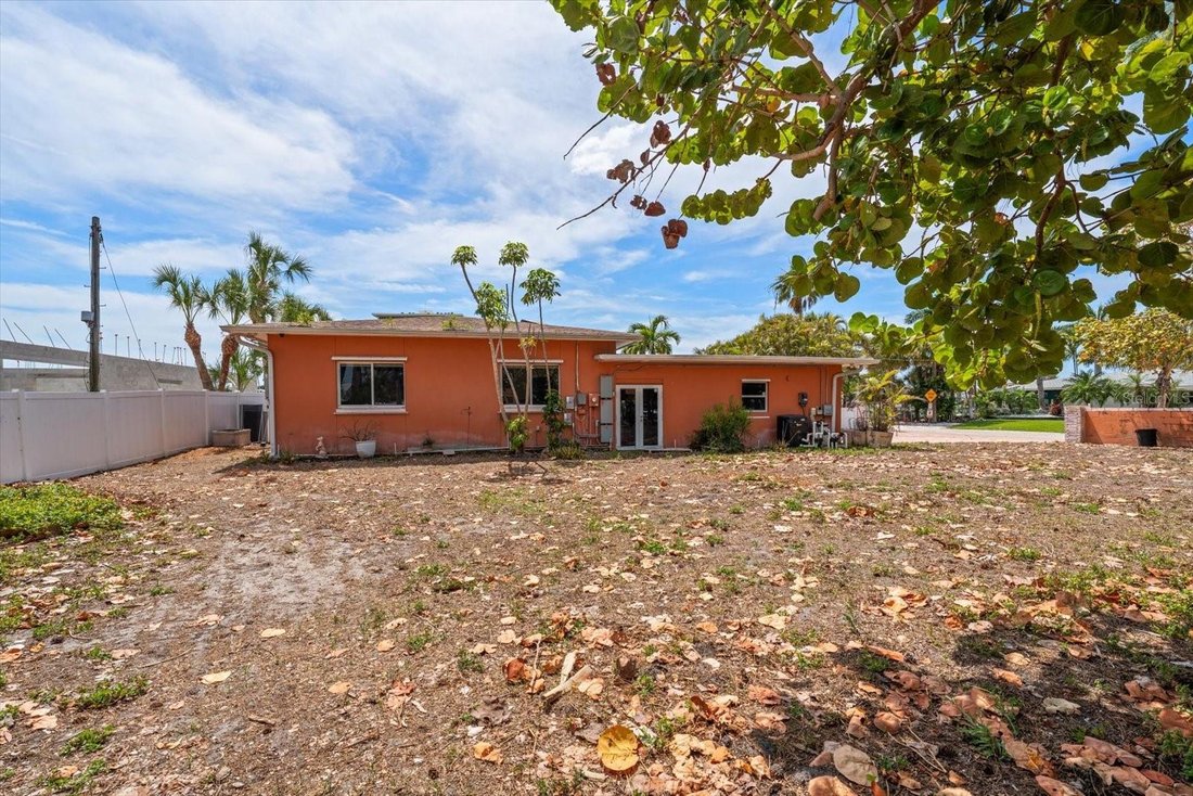 House in St. Pete Beach, Florida, United States 4 - 17712105