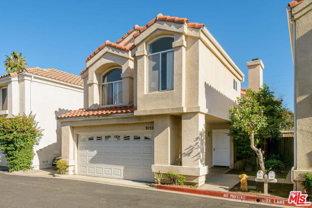 Condo in Los Angeles, California, United States 2 - 17716336