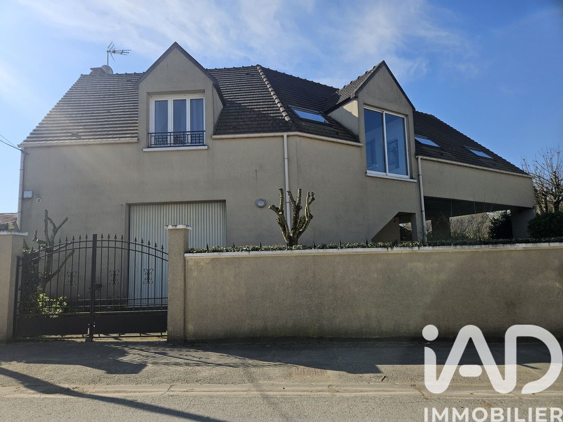 House in Tancrou, Ile-de-France, France 2 - 17713749