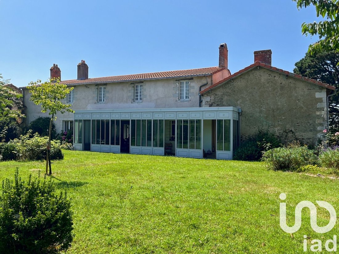 House in Saint-Pere-en-Retz, Pays de la Loire, France 2 - 17714169