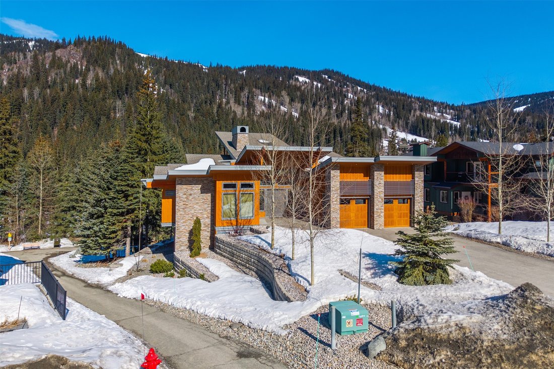 House in Sun Peaks, British Columbia, Canada 5 - 17714734