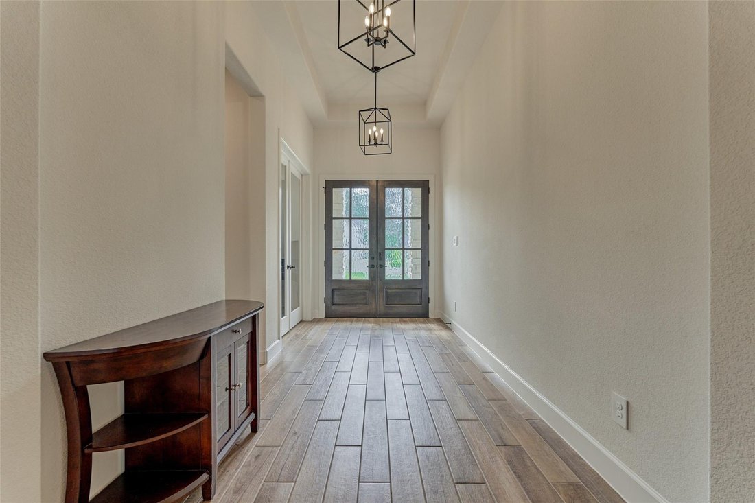 House in Pinehurst, Texas, United States 3 - 17714415