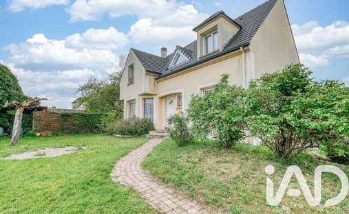 Casa en Aulnay-sous-Bois, Isla de Francia, Francia 1