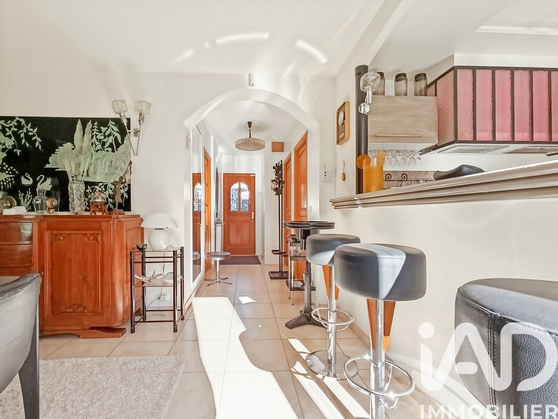 House in Champigny-sur-Marne, Ile-de-France, France 3 - 17714819