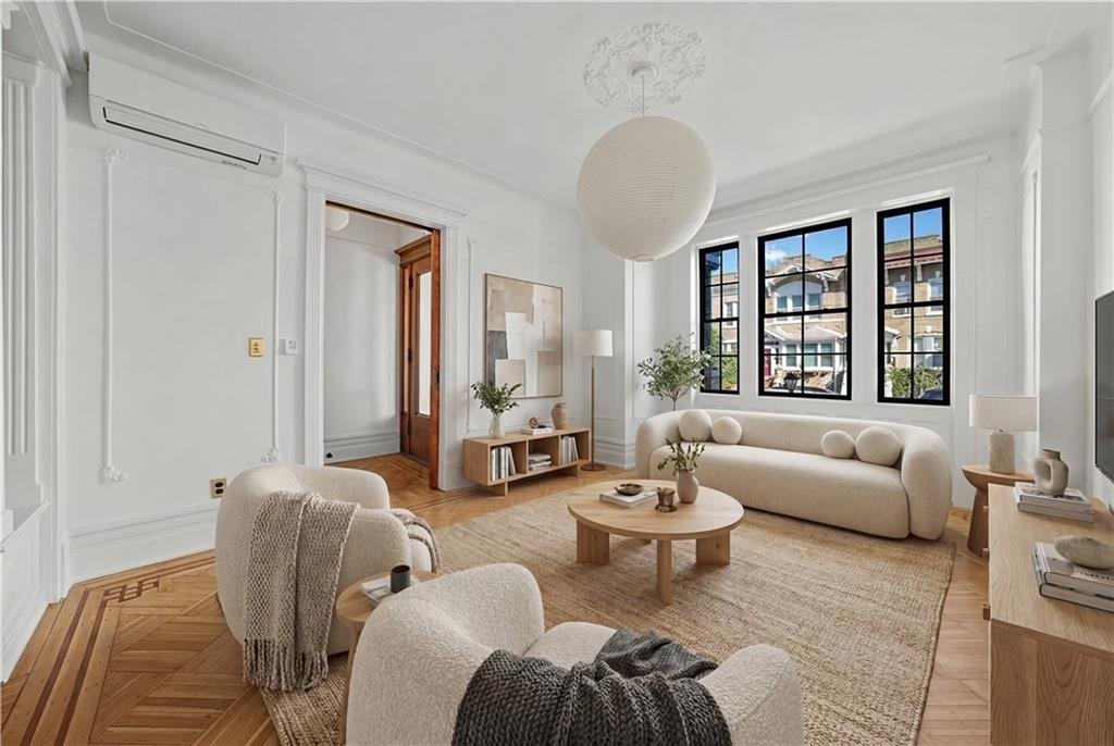 House in New York, New York, United States 1 - 17711611