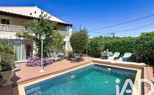 Casa a Plan-de-Cuques, Provenza-Alpi-Costa Azzurra, Francia 1