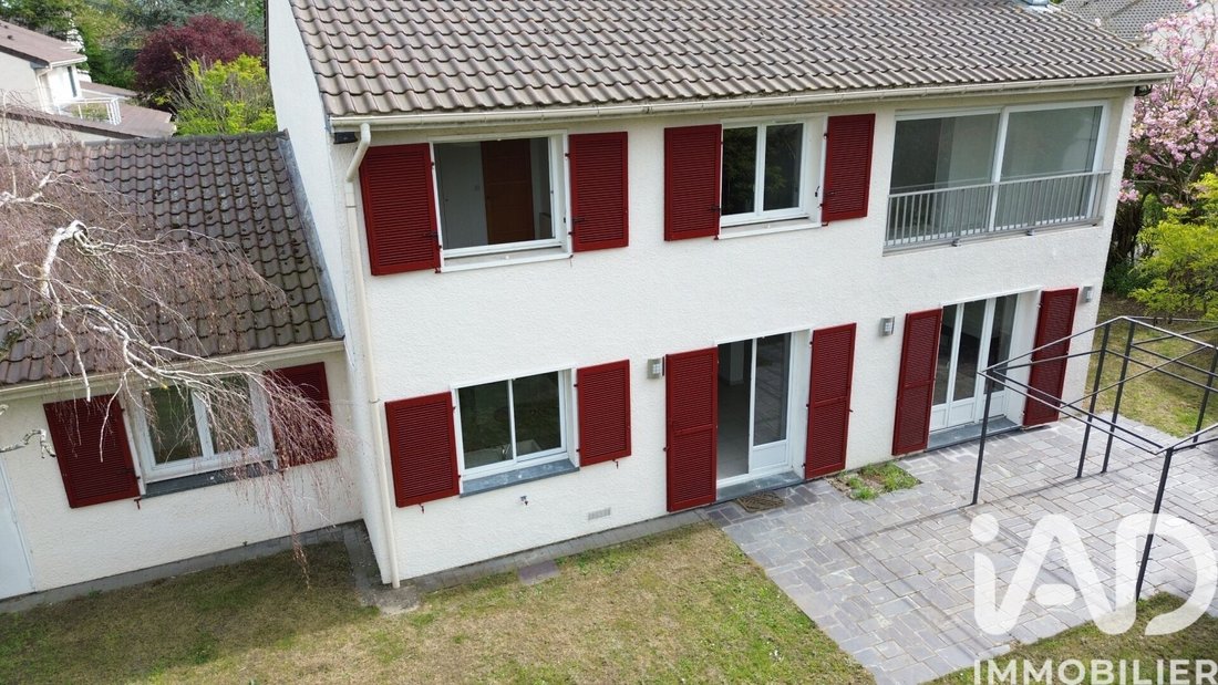 House in Montesson, Ile-de-France, France 2 - 17713704