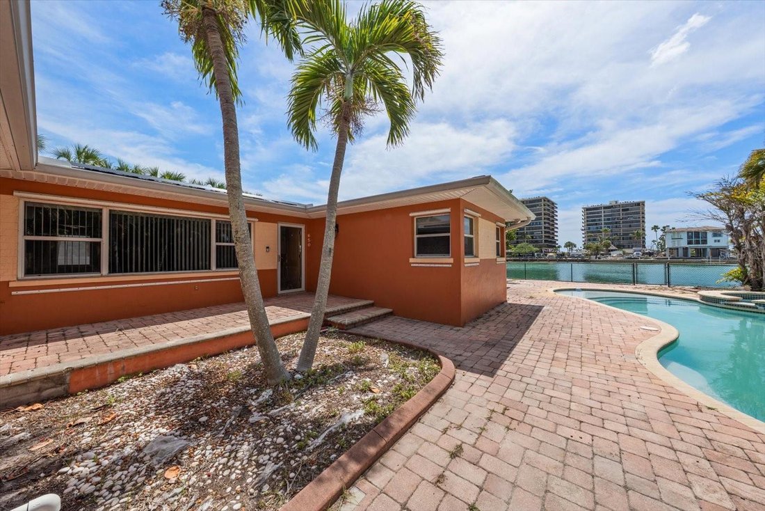 House in St. Pete Beach, Florida, United States 2 - 17712105