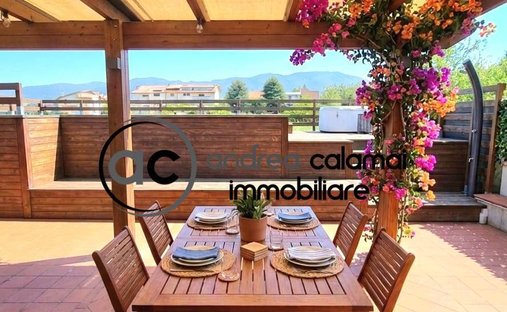 Villa à Agliana, Toscane, Italie 1