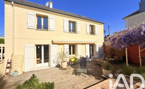 House in L'Isle-Adam, Ile-de-France, France 1