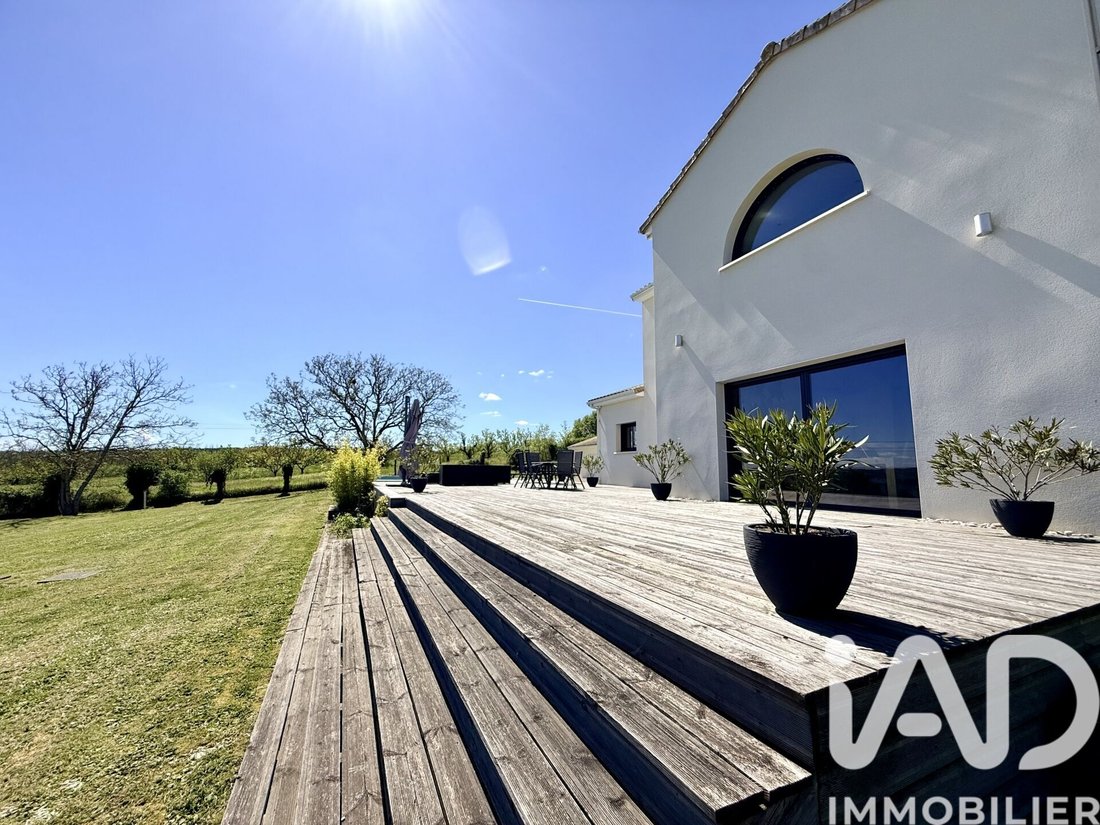 House in Vouneuil-sur-Vienne, Nouvelle-Aquitaine, France 3 - 17714522
