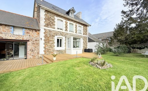 Haus in Le Vivier-sur-Mer, Bretagne, Frankreich 1