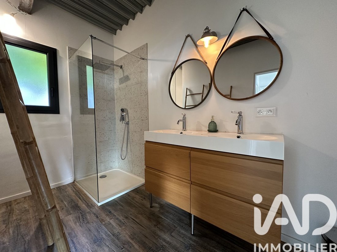 House in Hyeres, Provence-Alpes-Côte d'Azur, France 1 - 17713399
