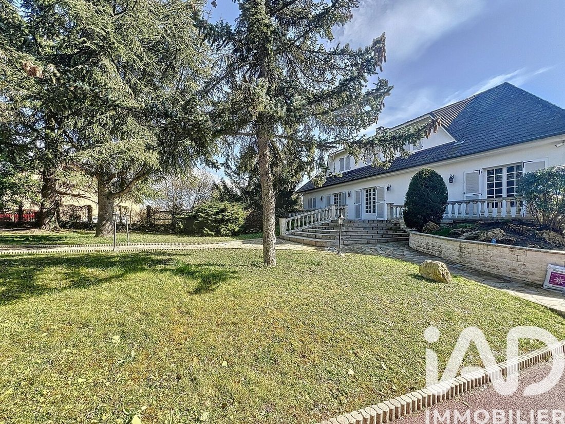 House in Saintry-sur-Seine, Ile-de-France, France 2 - 17714488