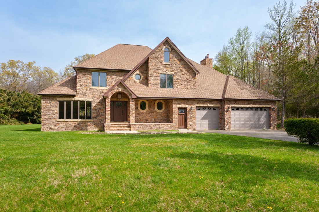House in Monroe Township, New Jersey, United States 1 - 17422533