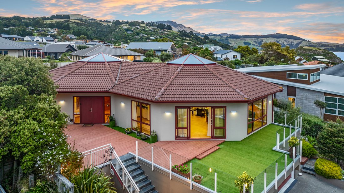 House in Diamond Harbour, Canterbury, New Zealand 1 - 17718496