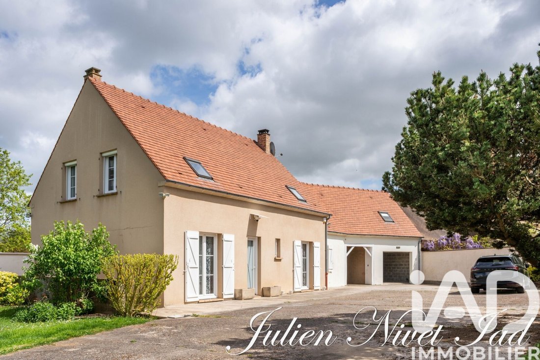 House in Guiry-en-Vexin, Ile-de-France, France 2 - 17714641