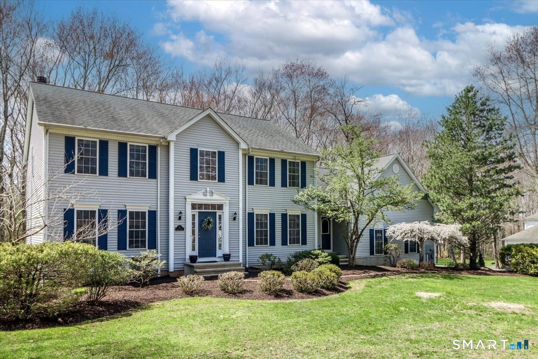 House in Newtown, Connecticut, United States 3 - 17714518