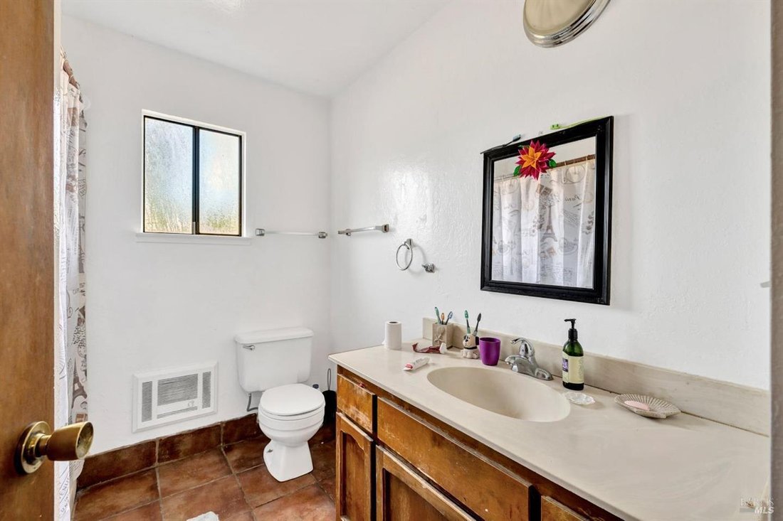 Townhouse in Middletown, California, United States 5 - 17713830