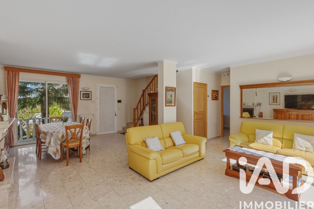 House in Ormesson-sur-Marne, Ile-de-France, France 4 - 17714647