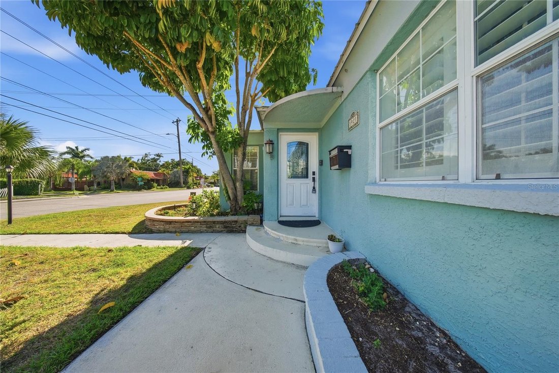 House in Tampa, Florida, United States 3 - 17717723