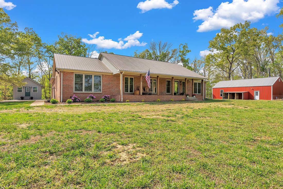 House in Columbia, Tennessee, United States 1 - 17717758