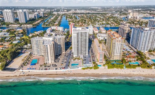 Condo in Hallandale Beach, Florida, United States 1
