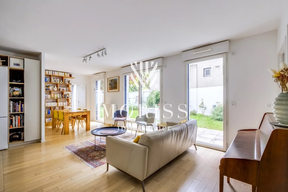 Apartment in Nogent-sur-Marne, Ile-de-France, France 2 - 17712793