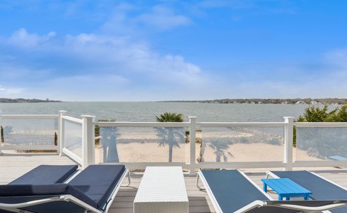 Hampton Bays, New York, United States 1