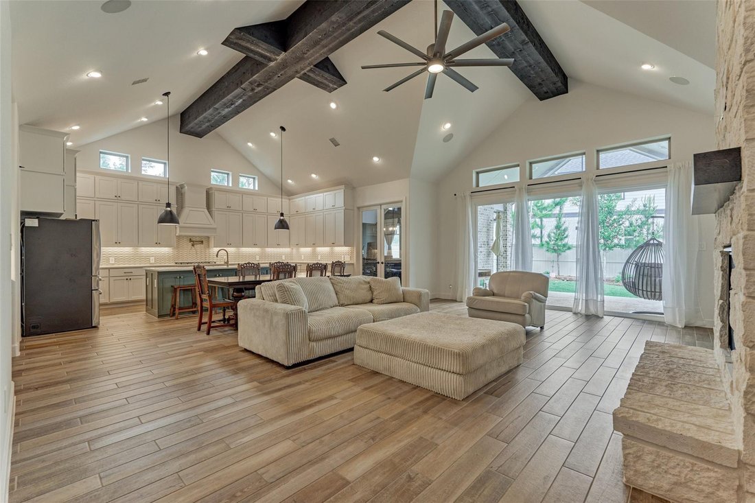 House in Pinehurst, Texas, United States 5 - 17714415