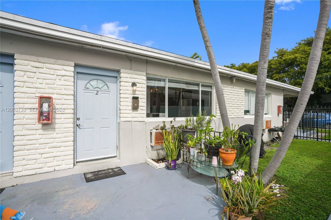 Miami Beach, Florida, United States 3 - 17716982
