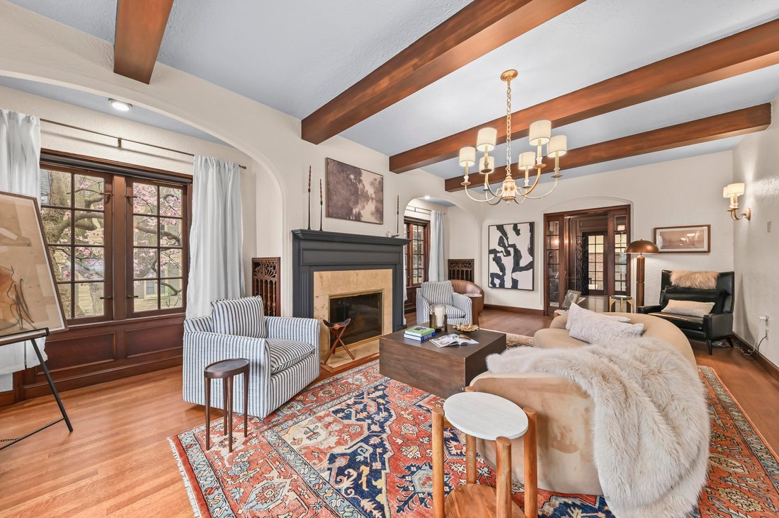 House in Wauwatosa, Wisconsin, United States 3 - 17715361