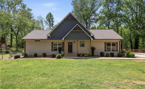 House in Gainesville, Georgia, United States 1