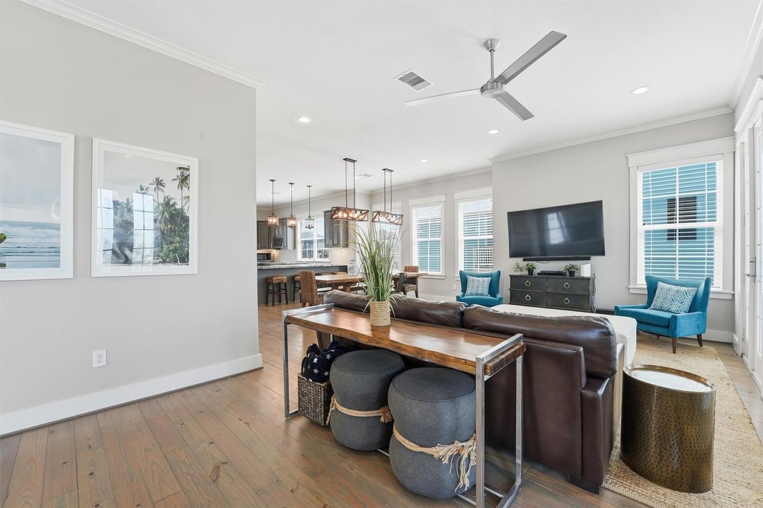 House in Galveston, Texas, United States 5 - 17714427