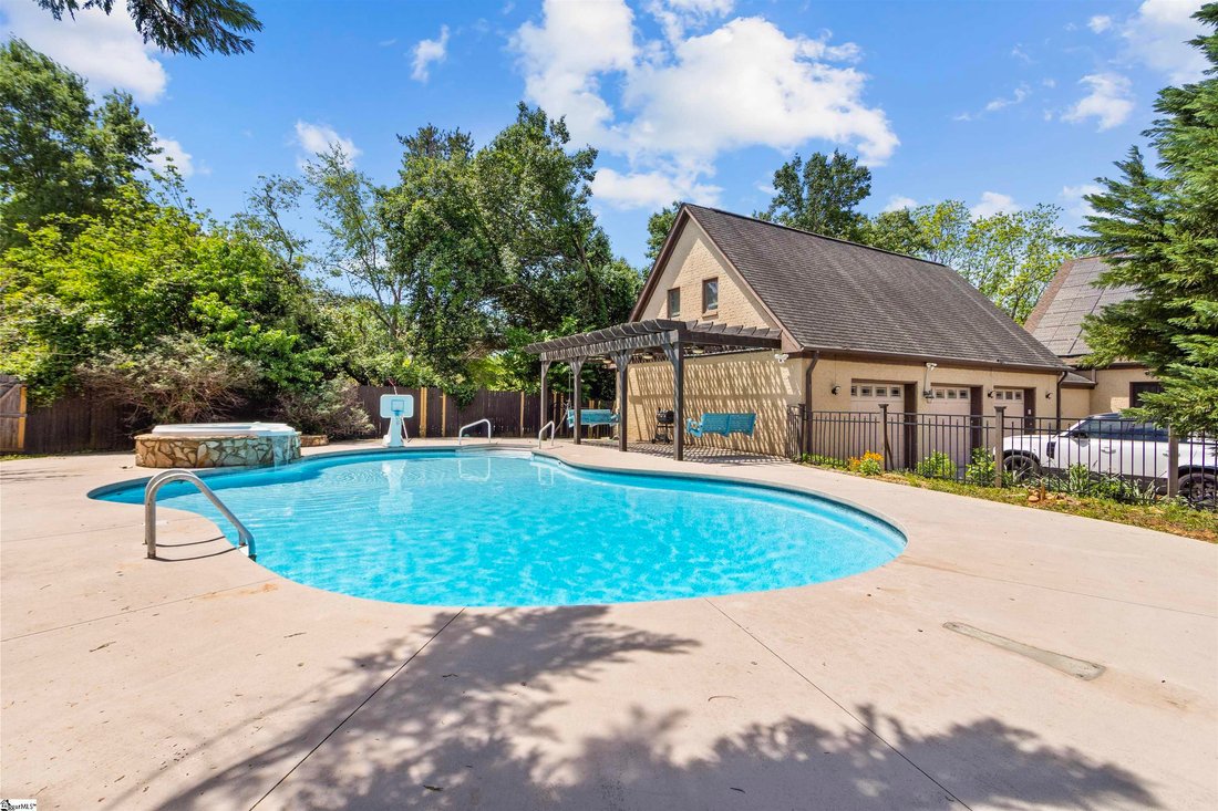 House in Greenville, South Carolina, United States 4 - 17714866