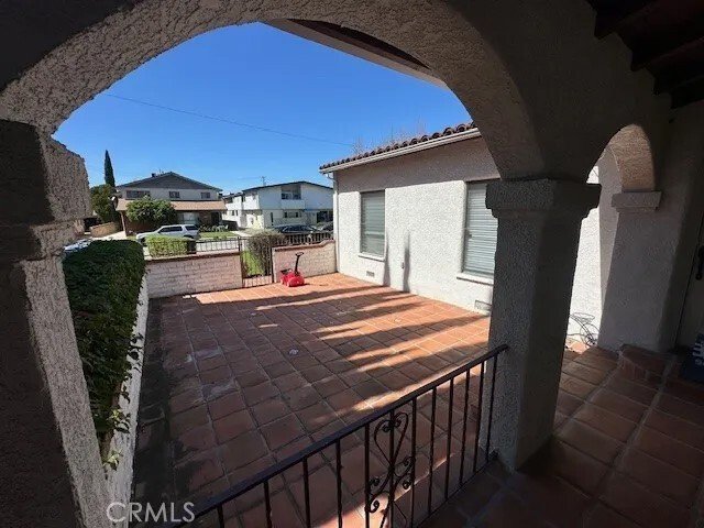 Glendale, California, United States 4 - 17607680