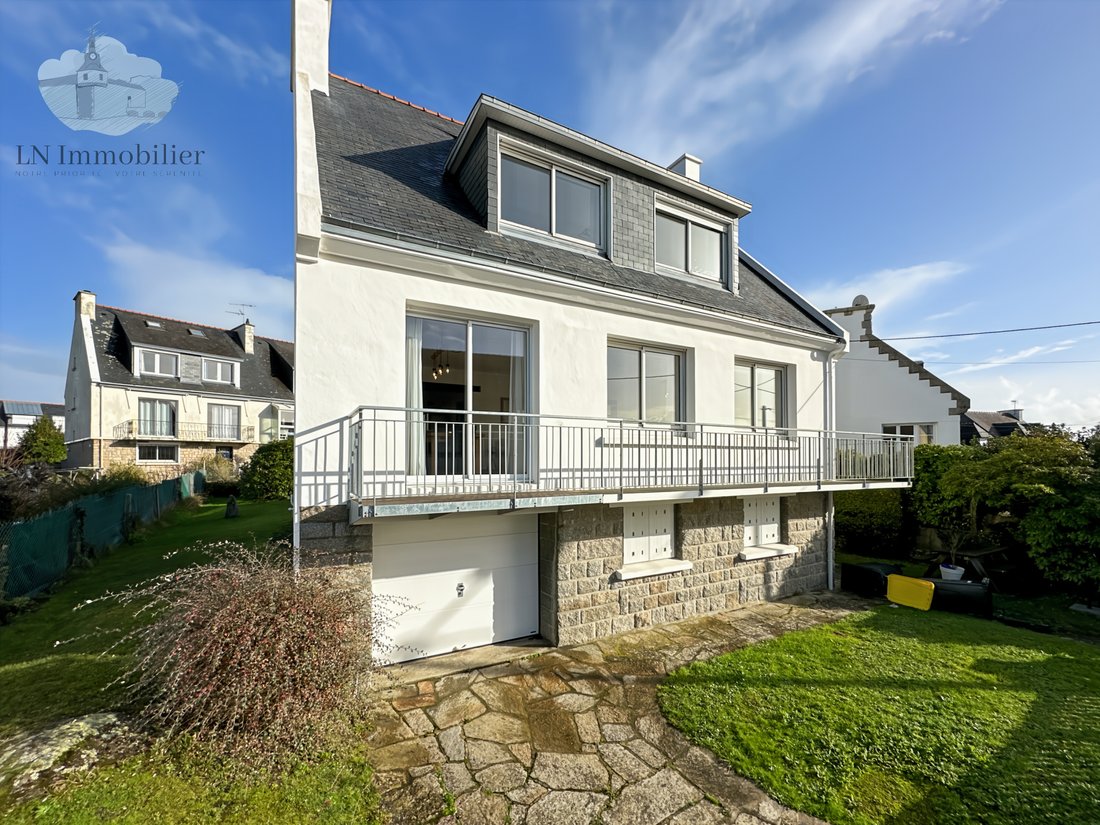 House in Beuzec Conq-Lochrist-Parc-Menez, Concarneau, France 2 - 17068518