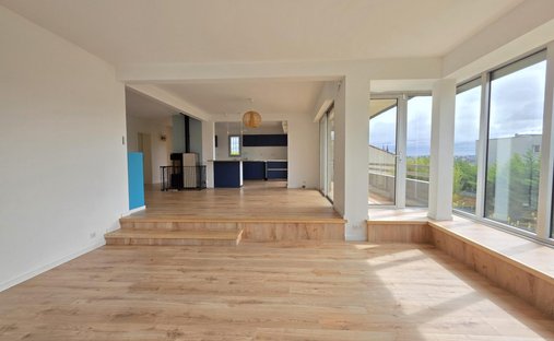 House in La Gauthière, Clermont-Ferrand, France 1