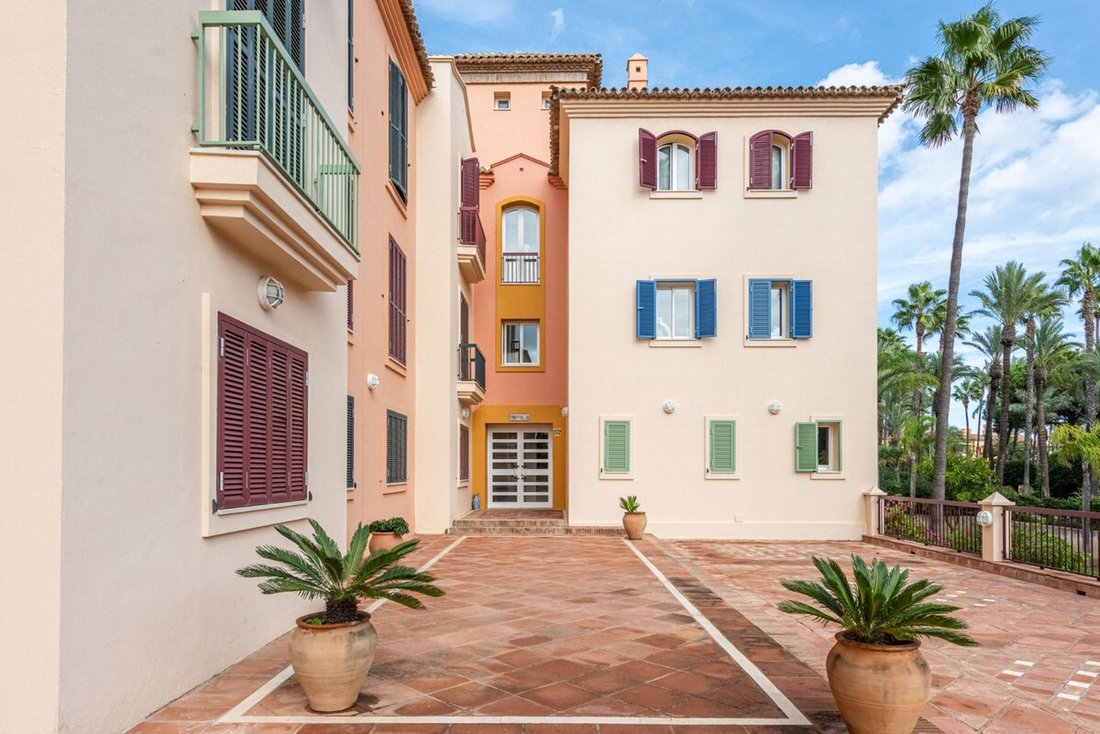 Appartamento a Sotogrande, San Roque, Andalusia 2 - 17570264