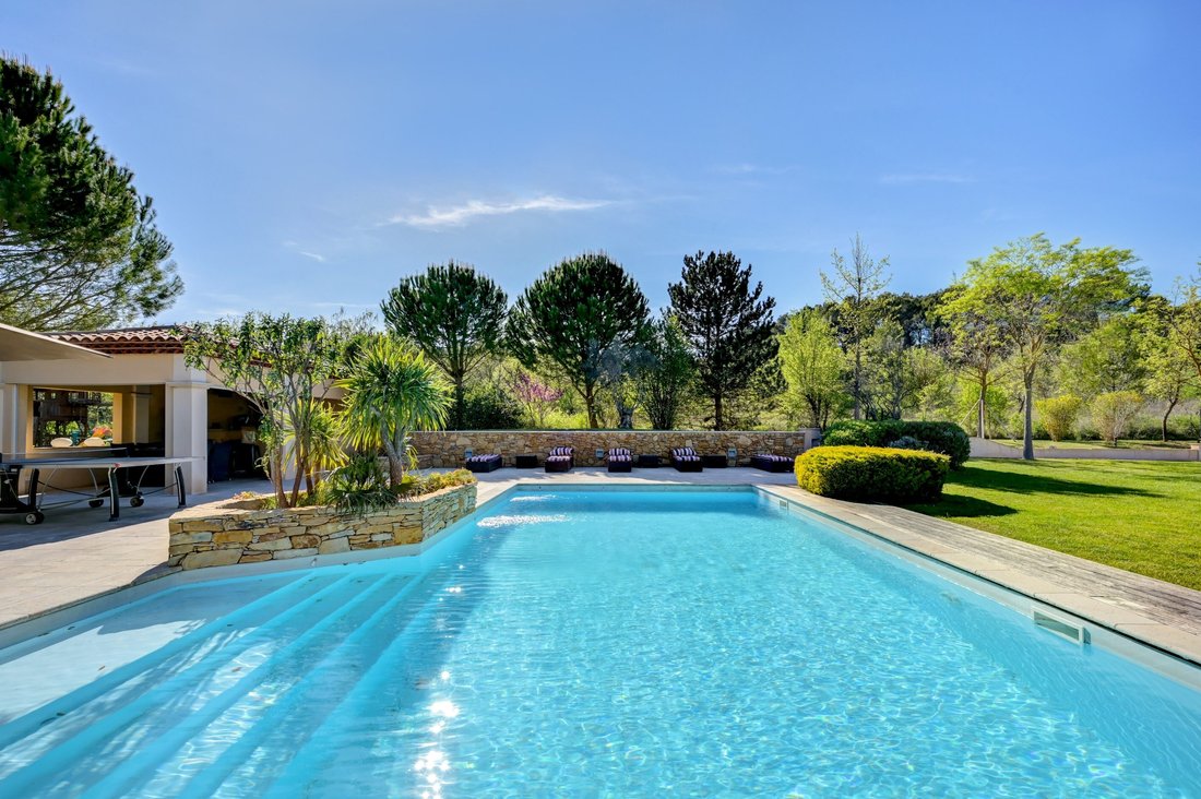House in Le Tholonet, Provence-Alpes-Côte d'Azur, France 3 - 17717625