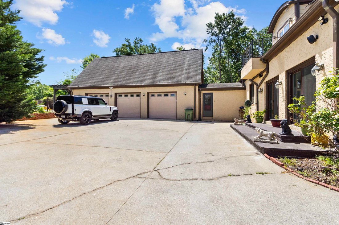 House in Greenville, South Carolina, United States 3 - 17714866