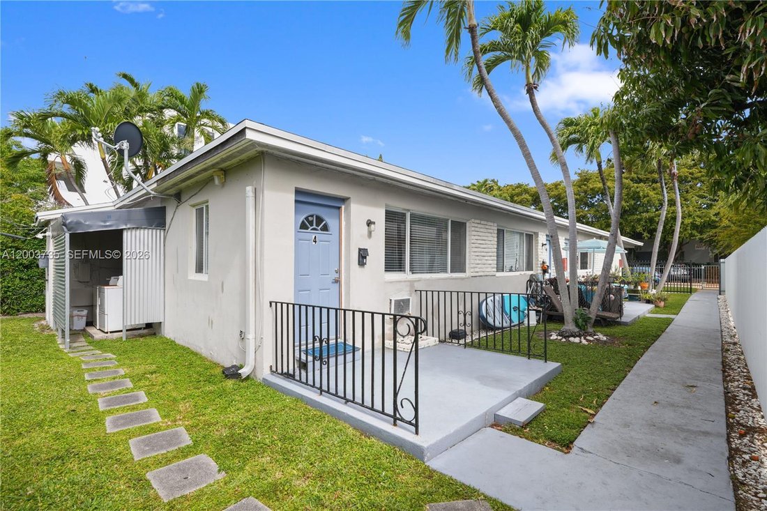 Miami Beach, Florida, United States 2 - 17716982