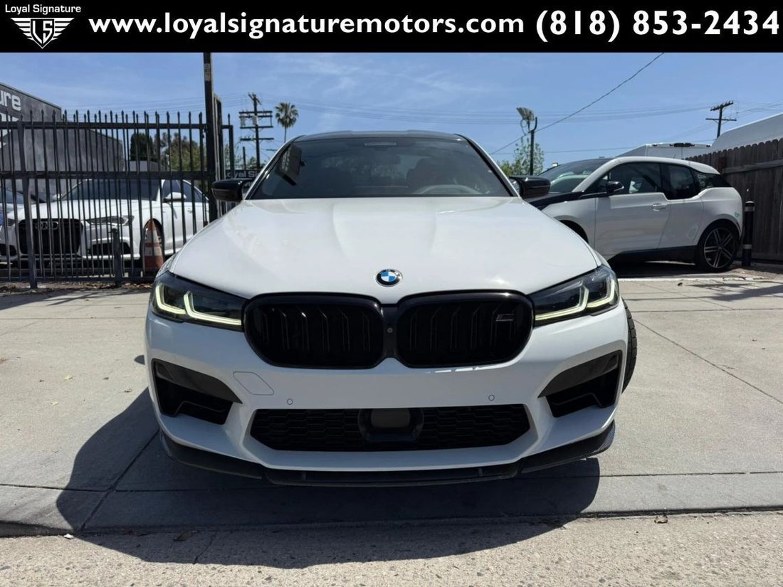 Sedan in Van Nuys, CA, United States 2 - 17717360