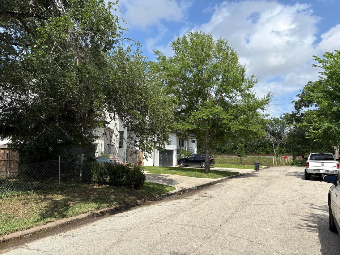 House in Bellaire, Texas, United States 3 - 17717816