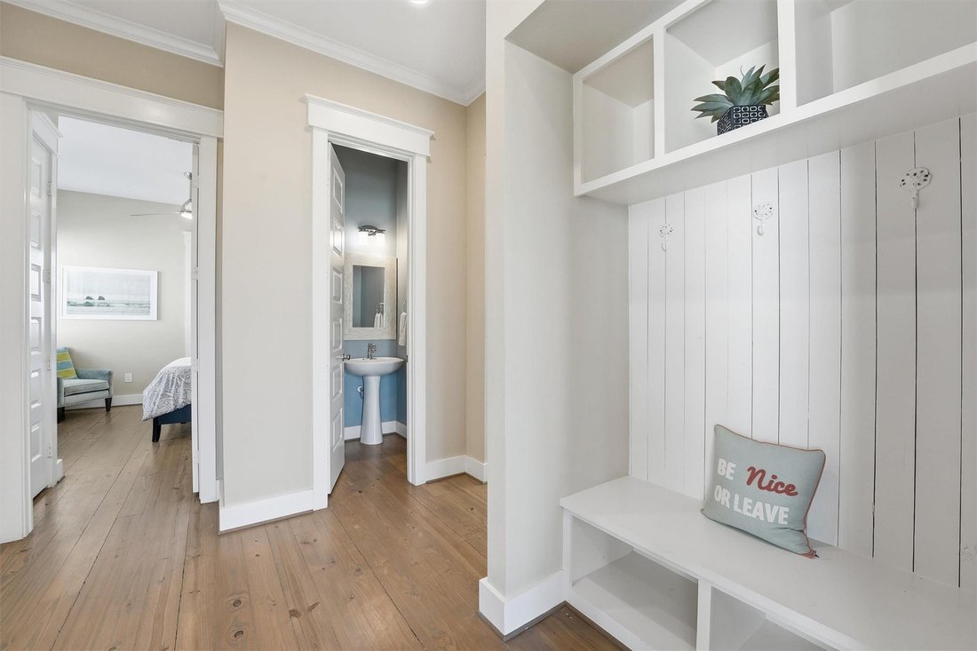 House in Galveston, Texas, United States 4 - 17714427