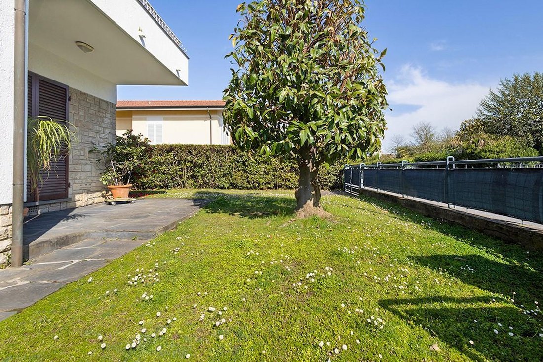 House in Lido di Camaiore, Camaiore, Tuscany 5 - 17717762