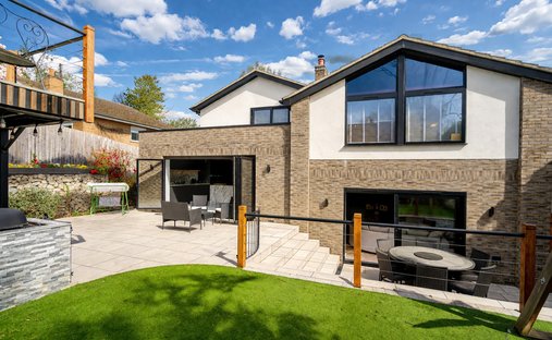 House in Aspley Guise, England 1
