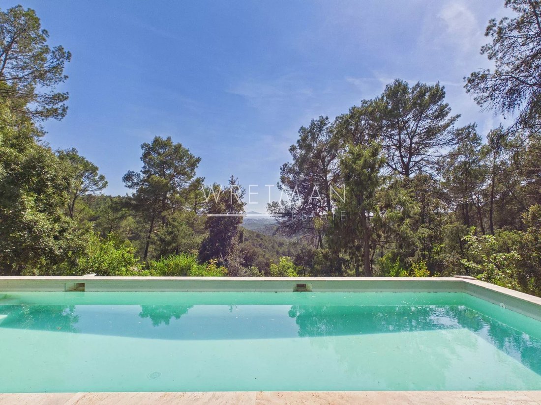 Villa in Taradeau, Provence-Alpes-Côte d'Azur, France 1 - 17717215